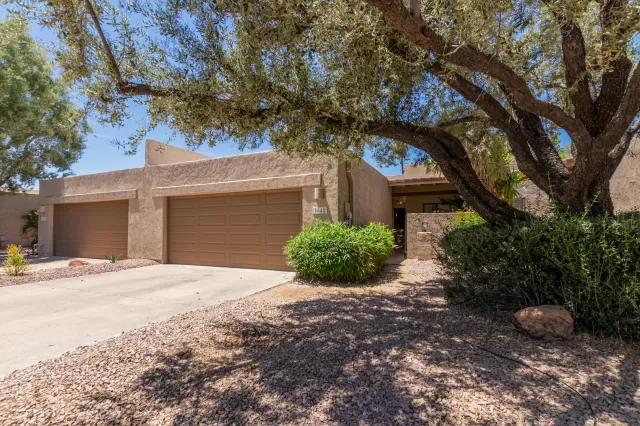 MLS: 6232899 Condo For Sale