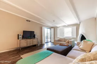 Photo #3: 6232899 Listing 