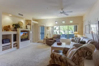 Photo #2: 6232980 Listing