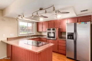 Photo #4: 6233303 Listing