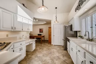 Photo #5: 6233314 Listing