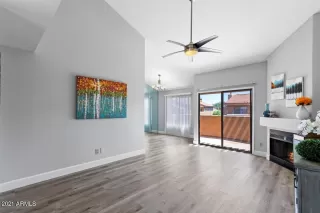 Photo #2: 6233473 Listing 