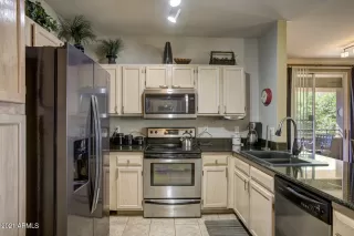 Photo #6: 6233503 Listing