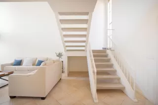 Photo #5: 6233600 Listing 