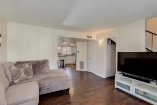 Photo #4: 6233642 Listing