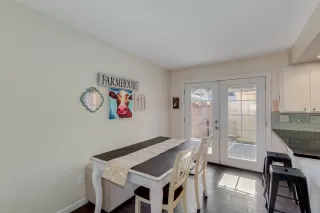 Photo #6: 6233642 Listing