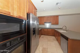 Photo #6: 6233804 Listing