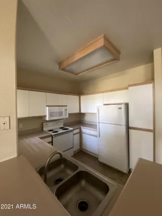 Photo #3: 6233844 Listing