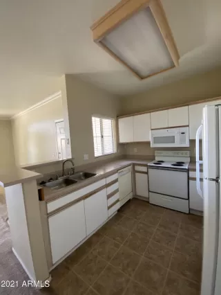 Photo #4: 6233844 Listing