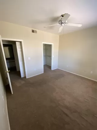 Photo #6: 6233844 Listing