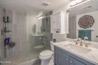 Photo #2: 6233946 Listing 