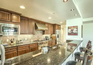 Photo #2: 6234002 Listing