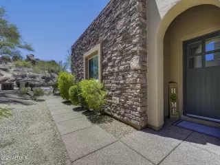 Photo #3: 6234121 Listing