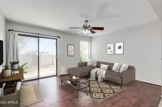 Photo #4: 6234129 Listing