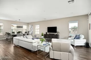 Photo #2: 6234194 Listing