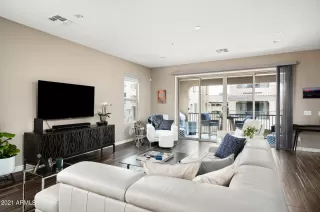 Photo #3: 6234194 Listing