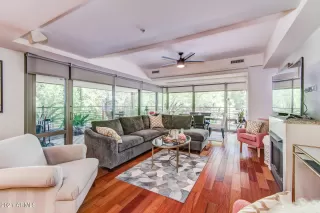 Photo #5: 6234392 Listing 