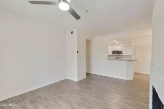 Photo #4: 6234405 Listing