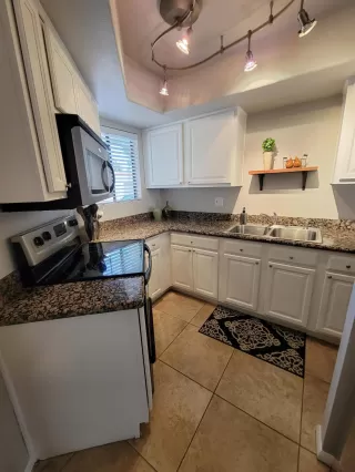 Photo #2: 6234451 Listing