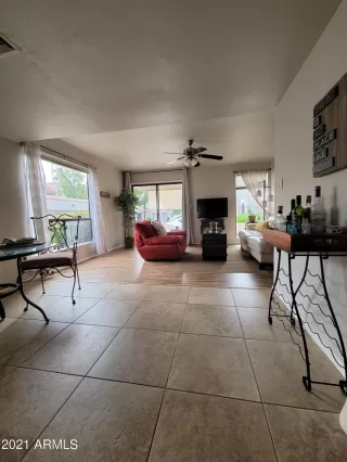 Photo #4: 6234451 Listing