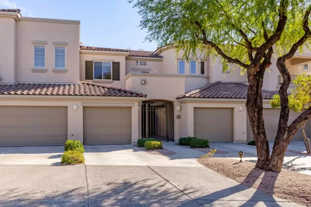MLS: 6234623 Condo For Sale