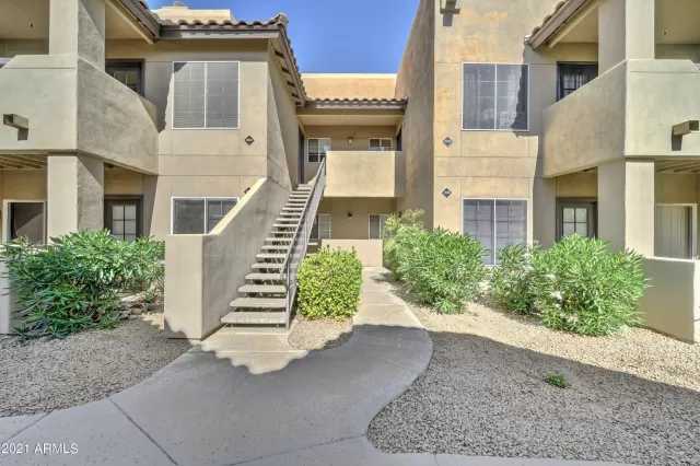 MLS: 6234663 Condo For Sale