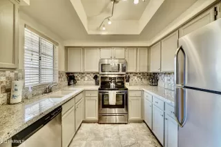 Photo #4: 6234663 Listing