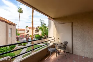 Photo #4: 6234731 Listing