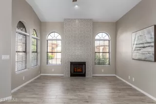 Photo #4: 6234795 Listing