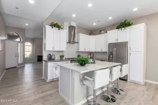 Photo #6: 6234795 Listing