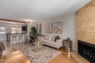 Photo #6: 6234812 Listing