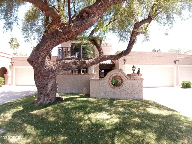 MLS: 6234875 Condo For Sale