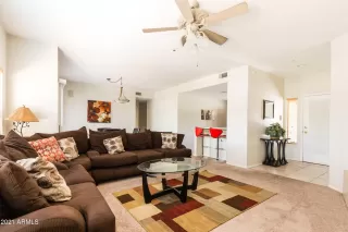 Photo #2: 6234952 Listing 