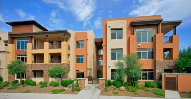 MLS: 6234992 Condo For Sale