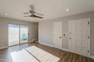 Photo #6: 6235004 Listing