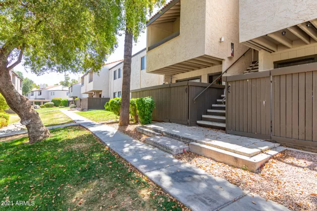 MLS: 6235015 Condo For Sale