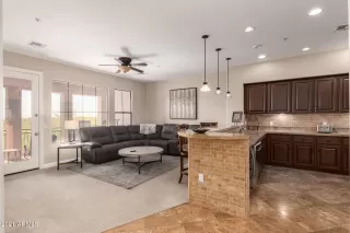 Photo #3: 6235032 Listing 