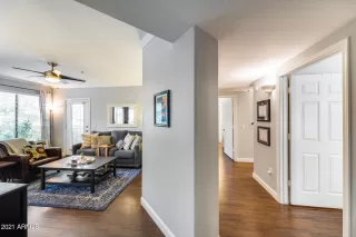 Photo #3: 6235035 Listing