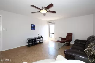 Photo #2: 6235058 Listing