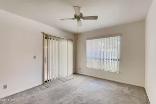 Photo #6: 6235069 Listing