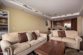 Photo #3: 6235235 Listing