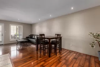 Photo #6: 6235464 Listing