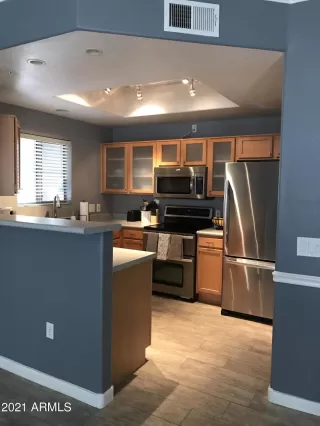 Photo #3: 6235637 Listing