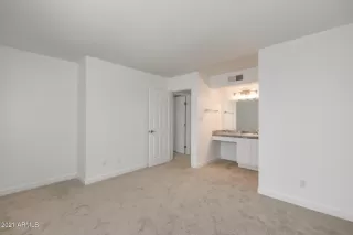 Photo #4: 6235844 Listing