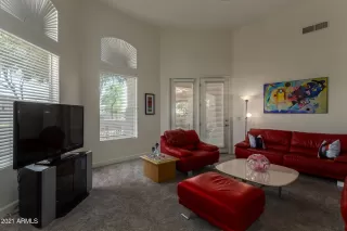 Photo #6: 6235955 Listing 