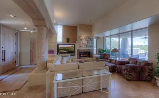 Photo #4: 6236111 Listing