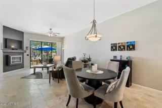 Photo #3: 6236117 Listing 