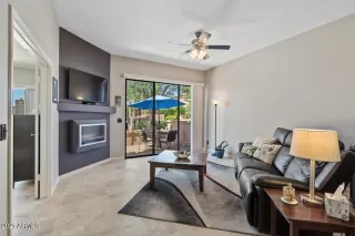 Photo #4: 6236117 Listing 