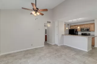 Photo #3: 6236120 Listing