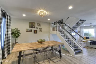 Photo #2: 6236162 Listing
